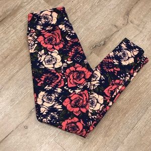 Lularoe One Size Rose Print Leggings